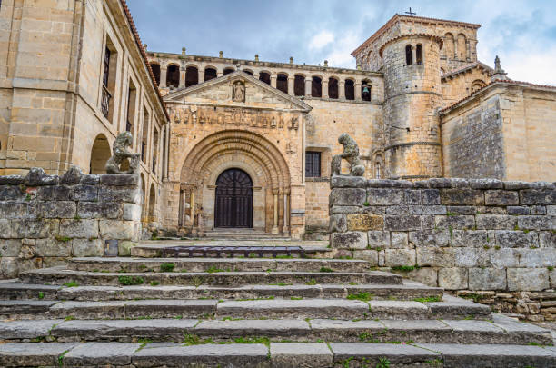 Santillana del Mar, Spain, Europe, travel, summer, adventures, ultimate bucket list travel, bucket list european destinations